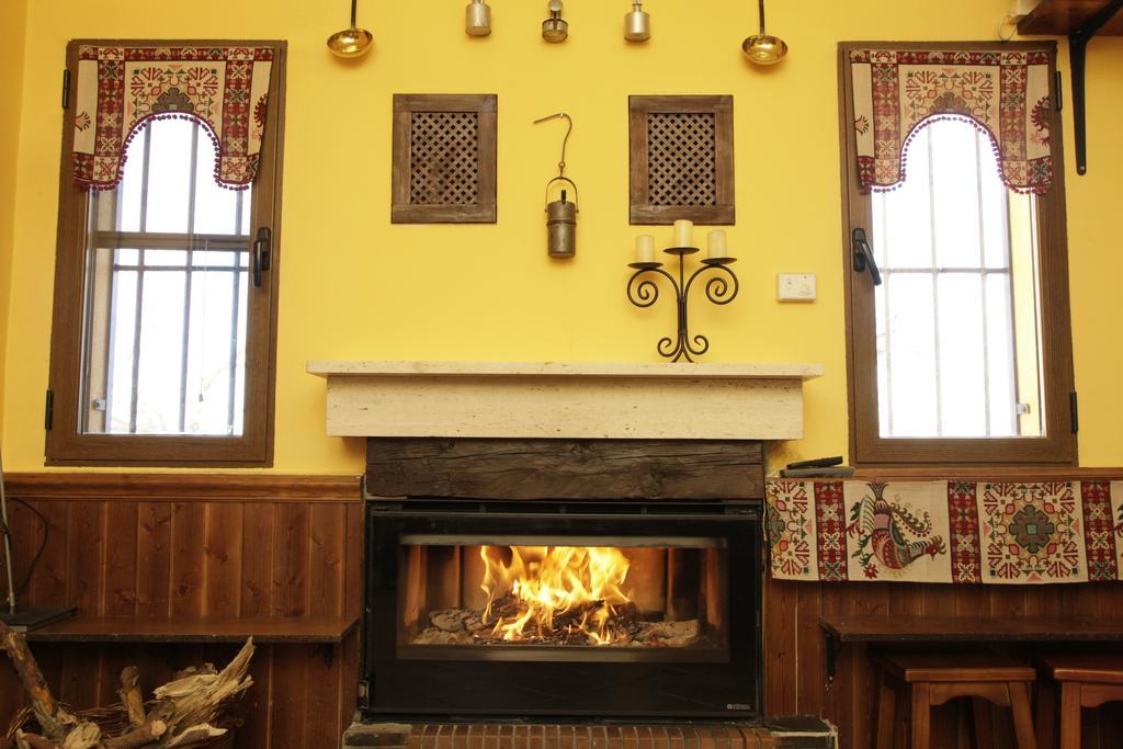 Arroyo de las Fraguas Hostal Restaurante Alto Rey מראה חיצוני תמונה
