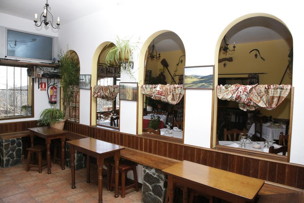 Arroyo de las Fraguas Hostal Restaurante Alto Rey מראה חיצוני תמונה