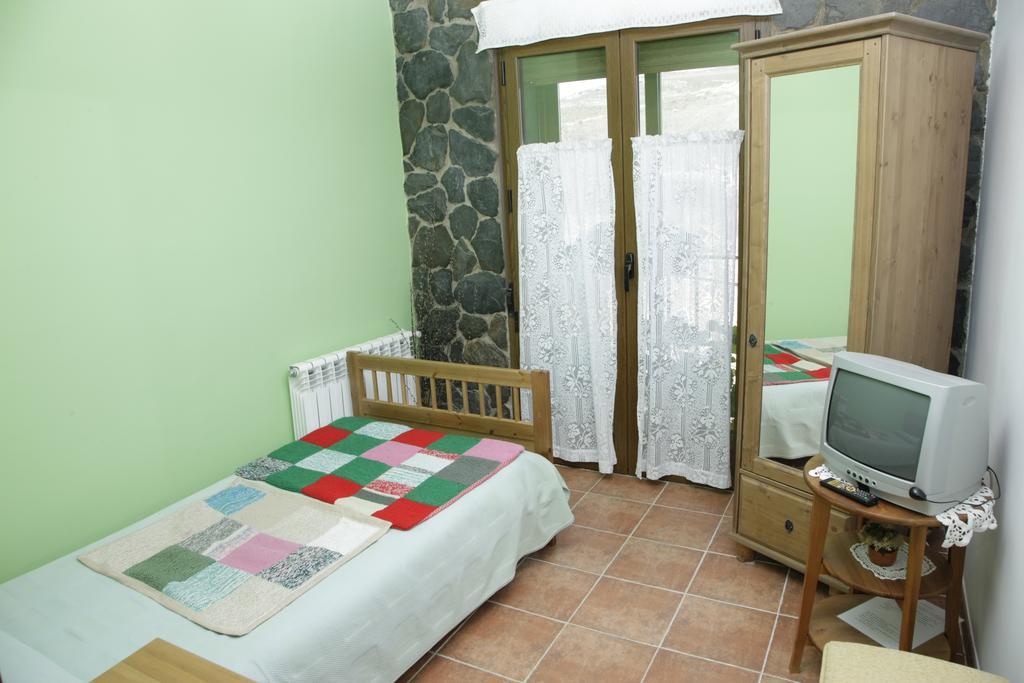 Arroyo de las Fraguas Hostal Restaurante Alto Rey מראה חיצוני תמונה