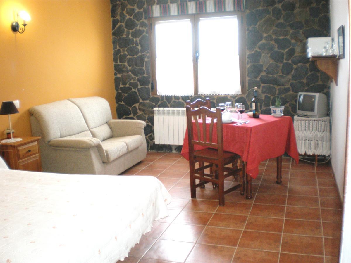Arroyo de las Fraguas Hostal Restaurante Alto Rey מראה חיצוני תמונה