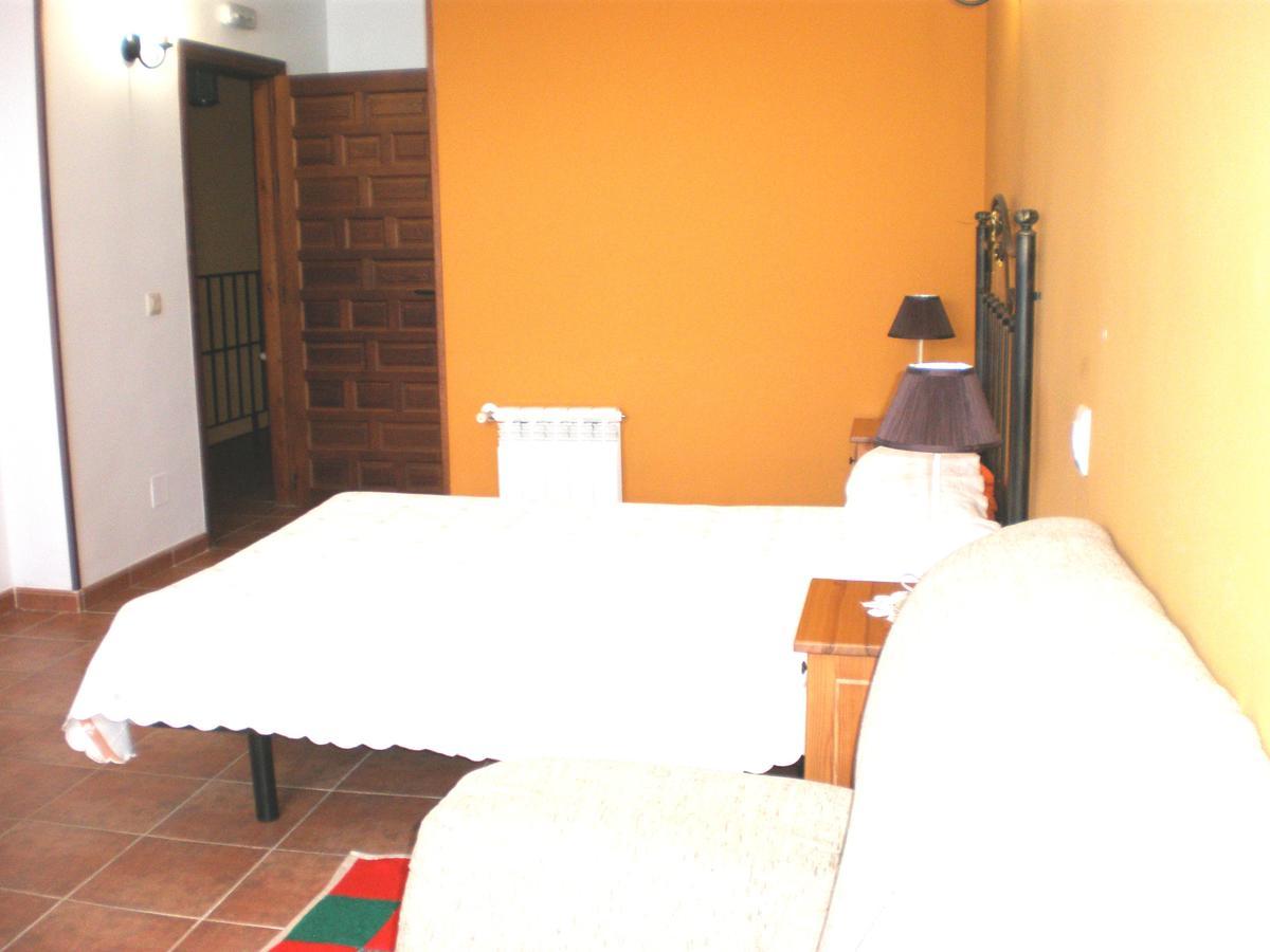 Arroyo de las Fraguas Hostal Restaurante Alto Rey מראה חיצוני תמונה