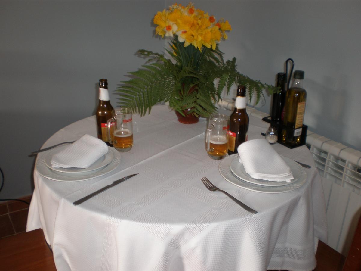 Arroyo de las Fraguas Hostal Restaurante Alto Rey מראה חיצוני תמונה